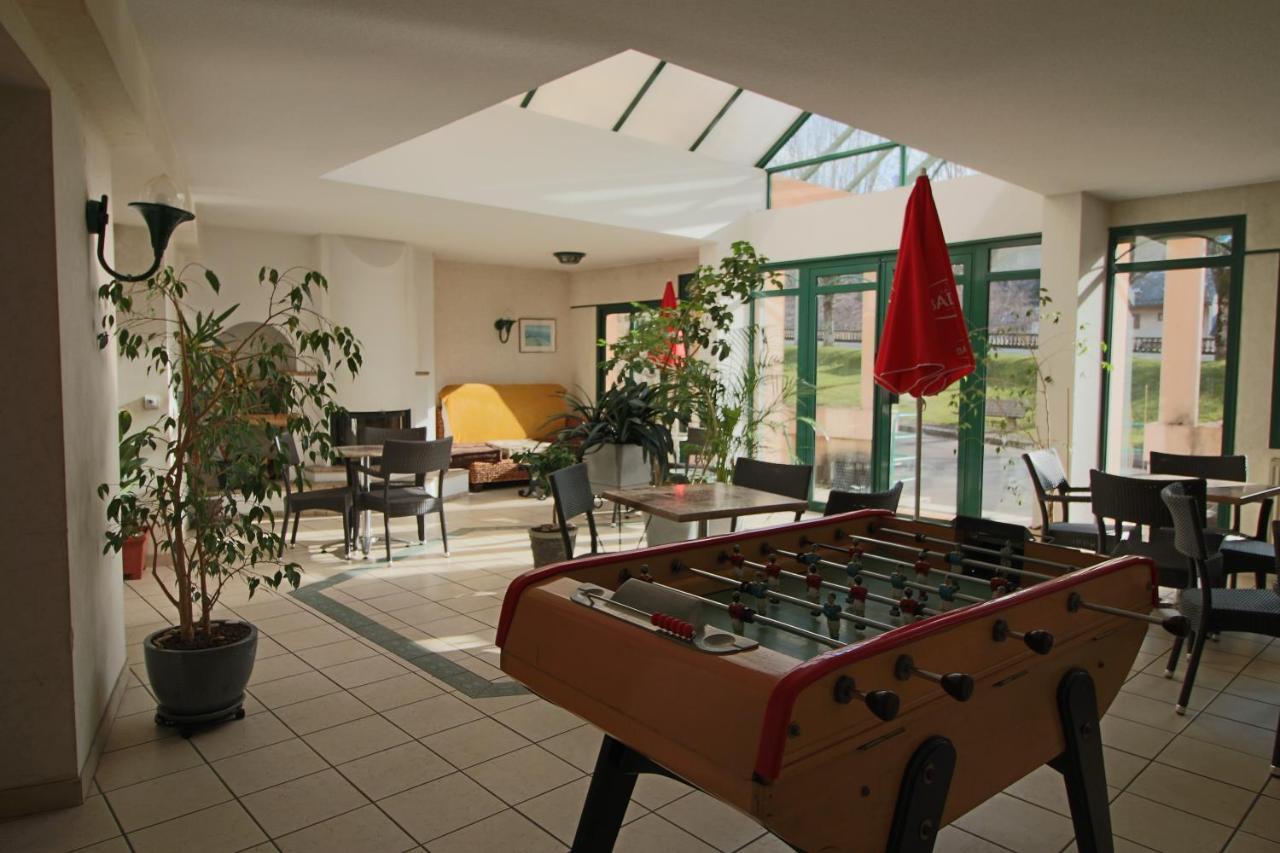 Hotel Au Val Dore La Bourboule Exteriör bild